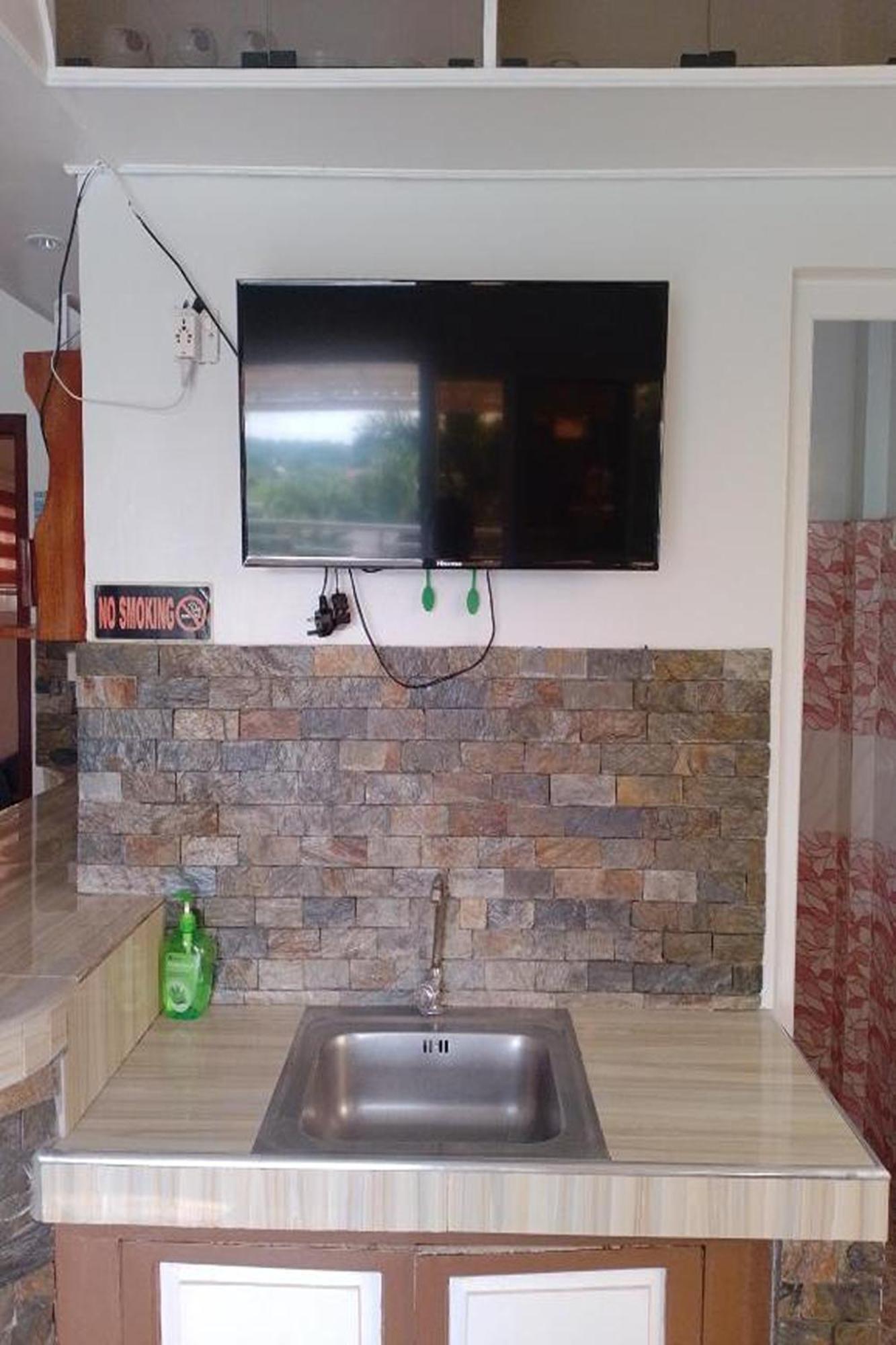 Fnt Transient House Near Hundred Islands Hotel Аламинос Екстериор снимка